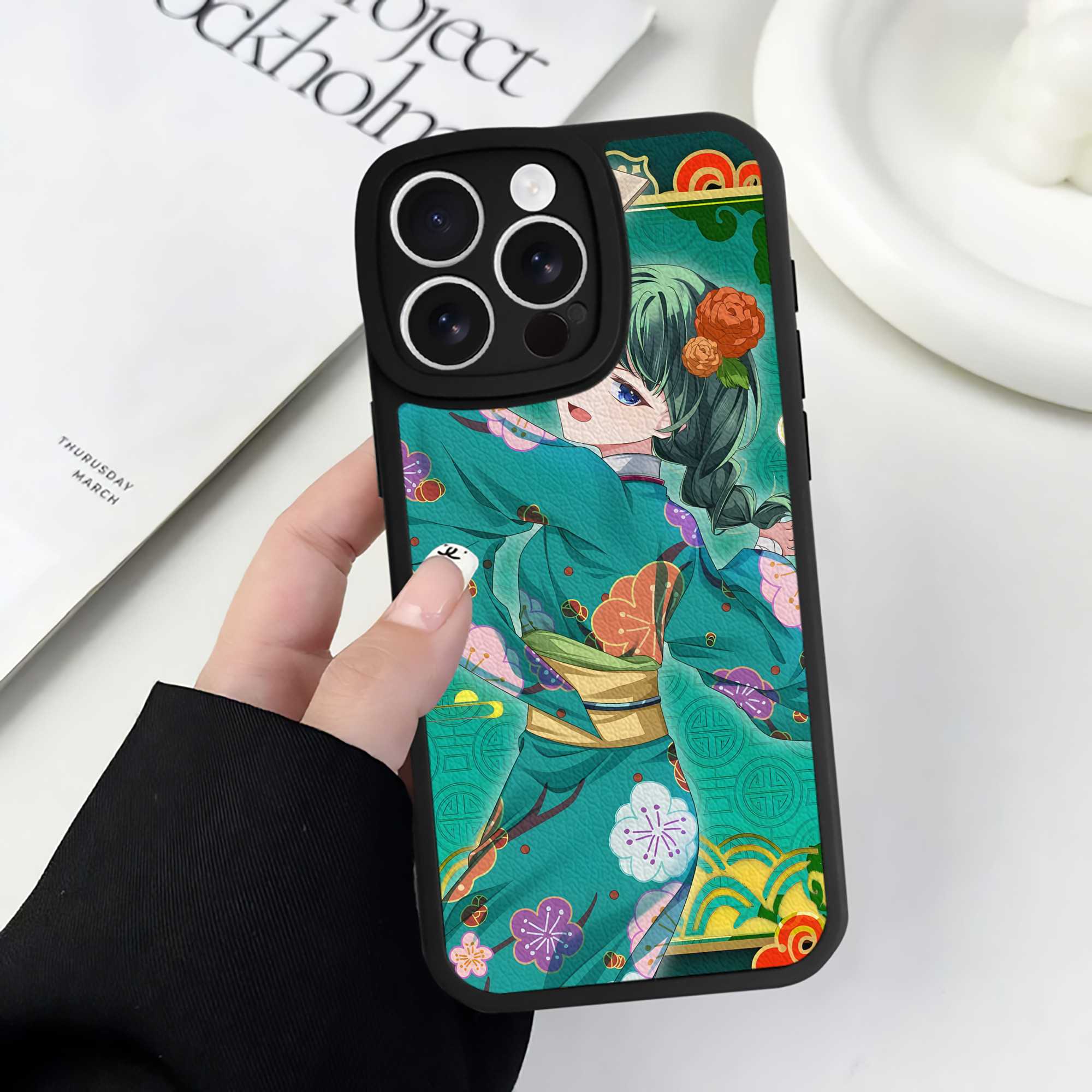 （画像用） 薬屋のひとりごと The Apothecary Diaries 【iPhone 16シリーズ対応】シリコンスマホケース（レザー調） 材質：シリコン